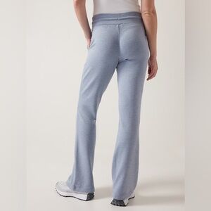 Athleta Balance Flare Pant Heron Blue Heather XS TALL